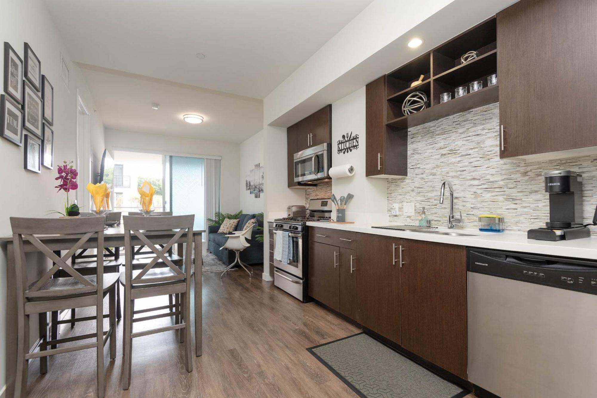 Vista Point Apartment *